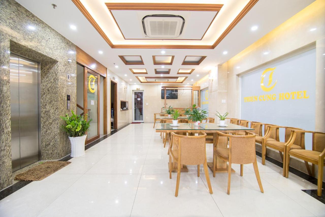 Reddoorz Plus Near Lotte Mart Cong Hoa Bandar Ho Chi Minh Luaran gambar